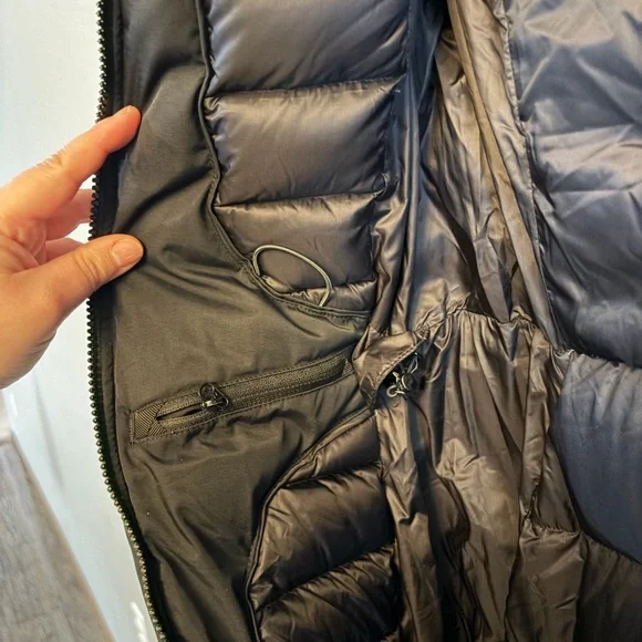 LULULEMON Fluff The Cold Parka 600-Fill Down Black Hooded Coat Size 2 - Picture 7 of 10